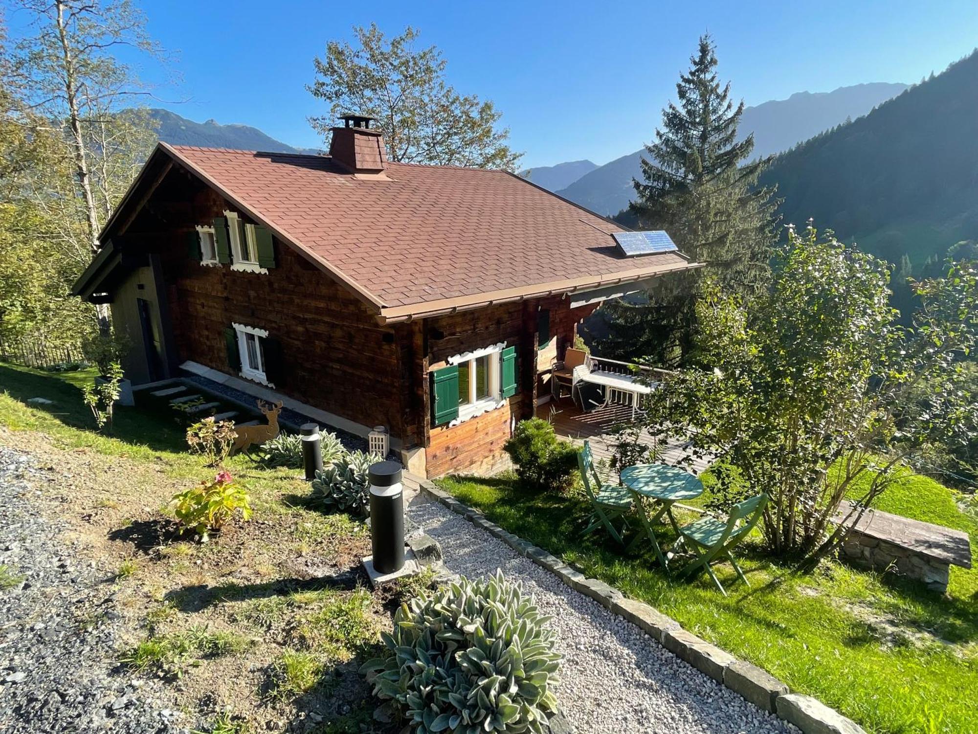 Alpenchalet Piz Huesli تشاغنز المظهر الخارجي الصورة
